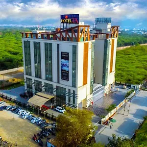 Hotel La New